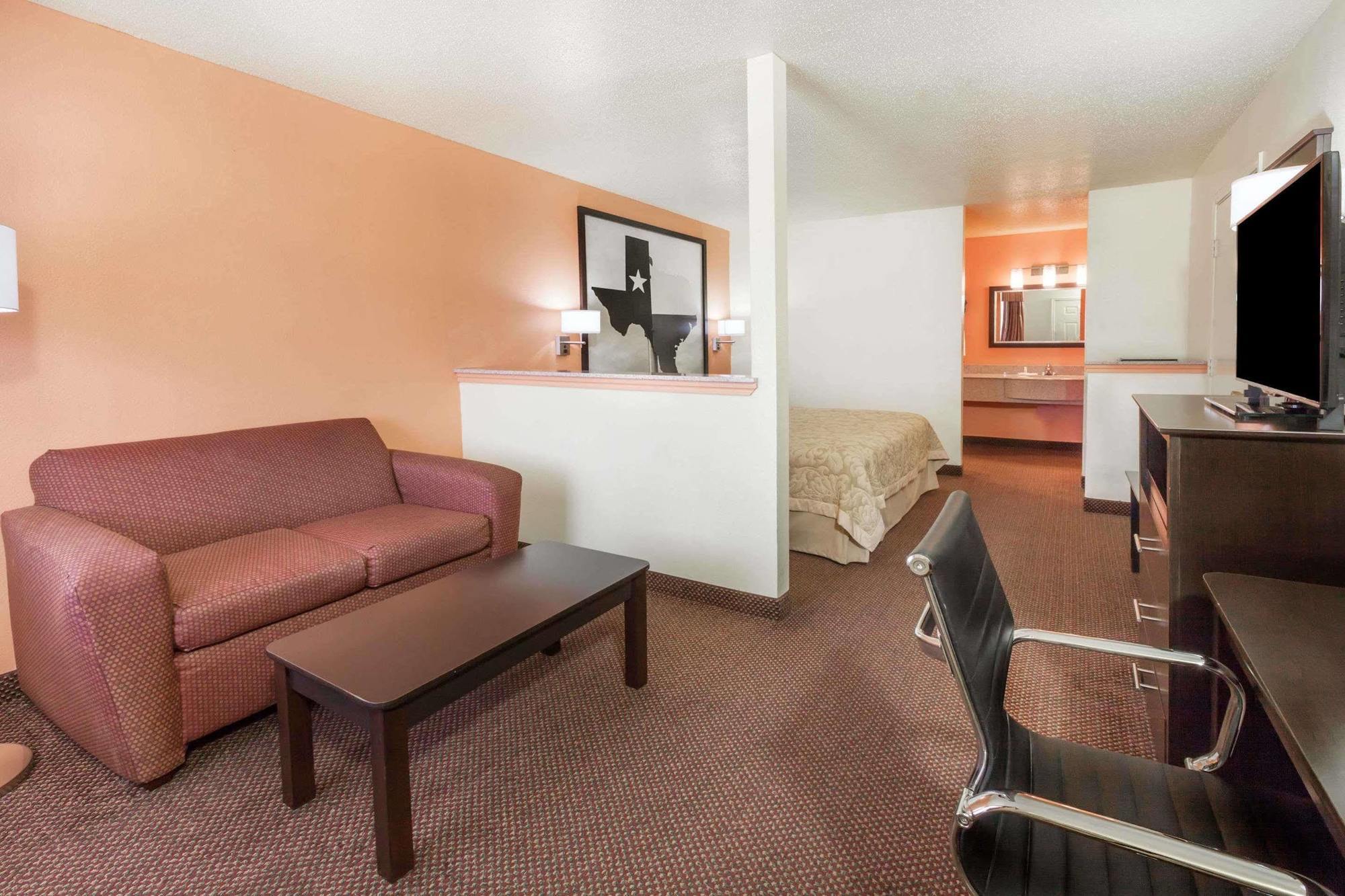 ซูเปอร์ 8 บาย วินด์แฮม ปาเลสไตน์ Hotel ภายนอก รูปภาพ