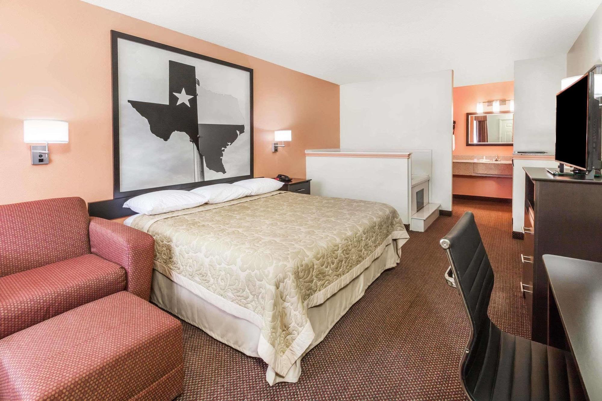 ซูเปอร์ 8 บาย วินด์แฮม ปาเลสไตน์ Hotel ภายนอก รูปภาพ